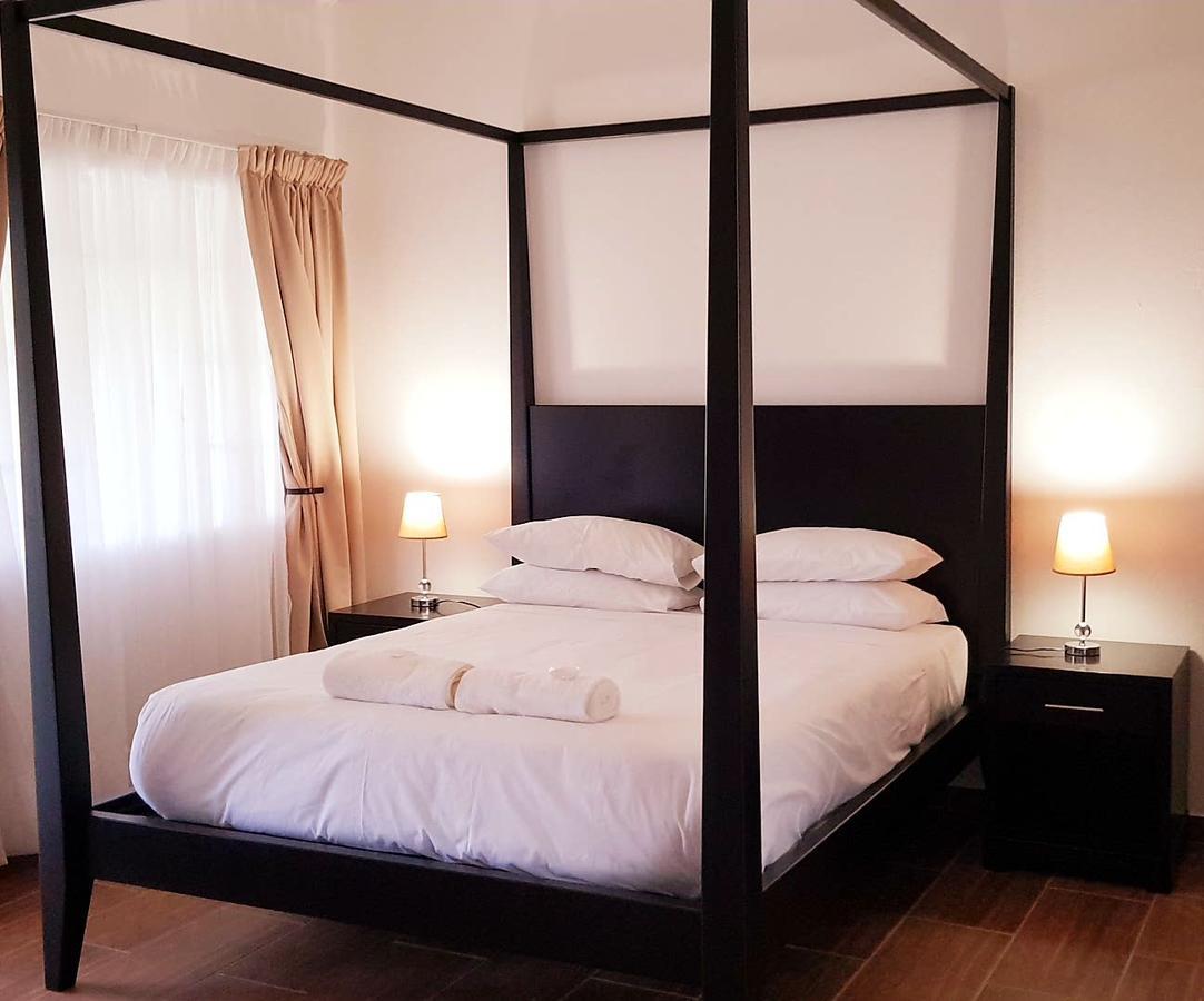 African Rest Lodge Barberton Esterno foto