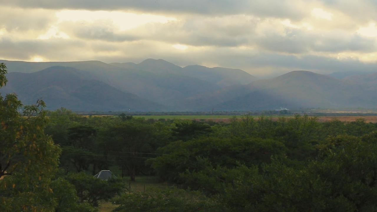 African Rest Lodge Barberton Esterno foto