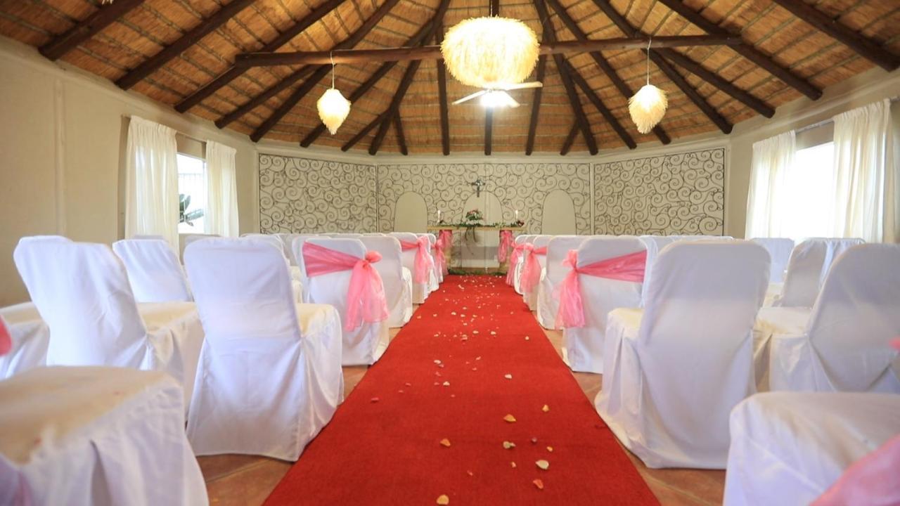 African Rest Lodge Barberton Esterno foto